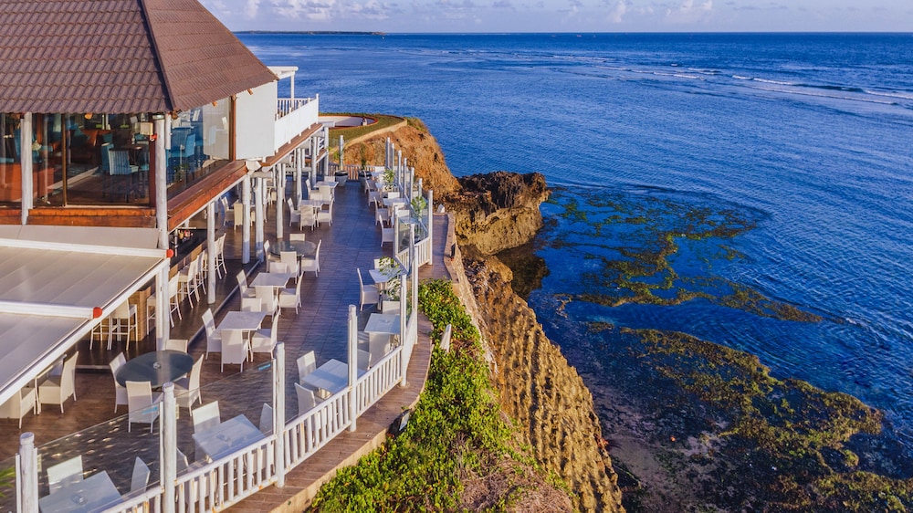 Sea Cliff Village 49/50