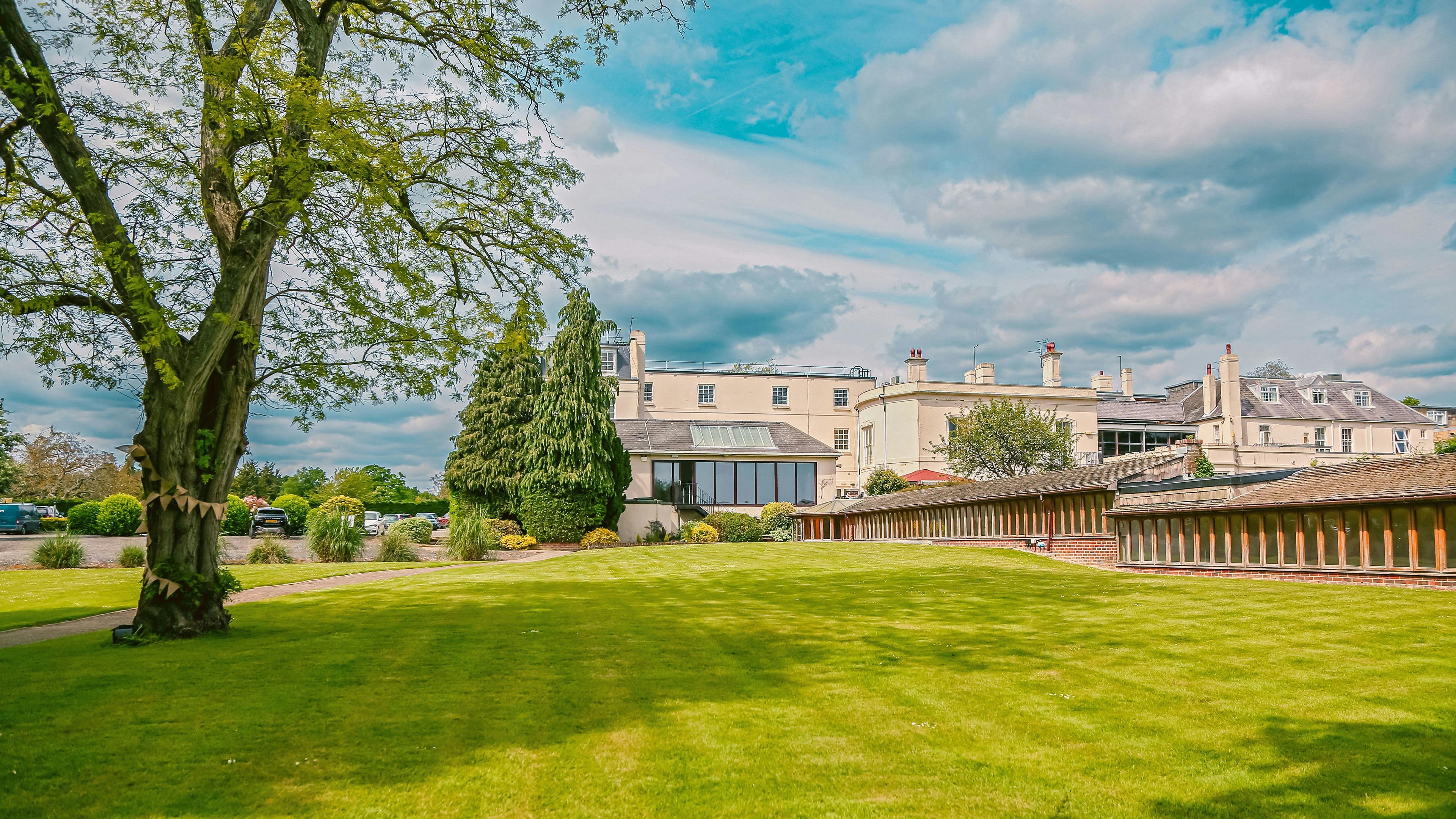 Avisford Park Hotel 67/74