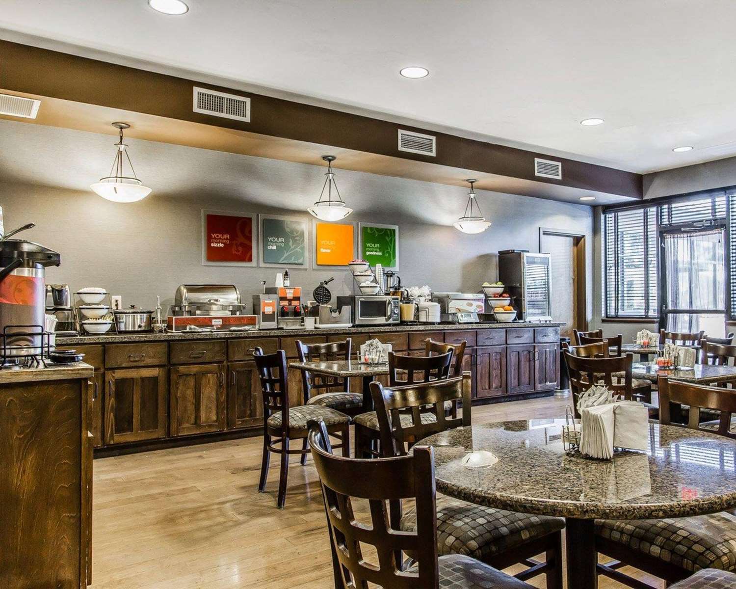 Comfort Inn & Suites Near Lake Guntersville 44/52
