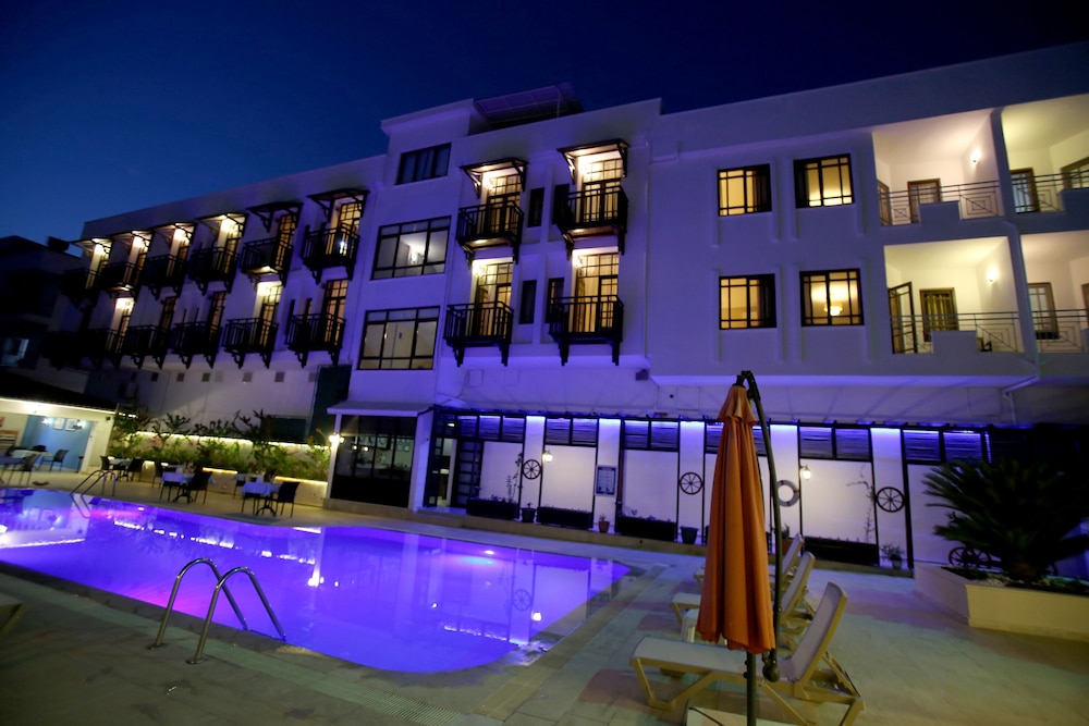 Melisa Moment Apart Hotel 3/23