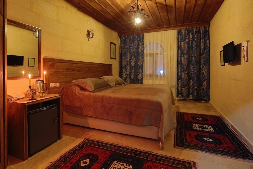 Jerveni Cave Hotel 15/47