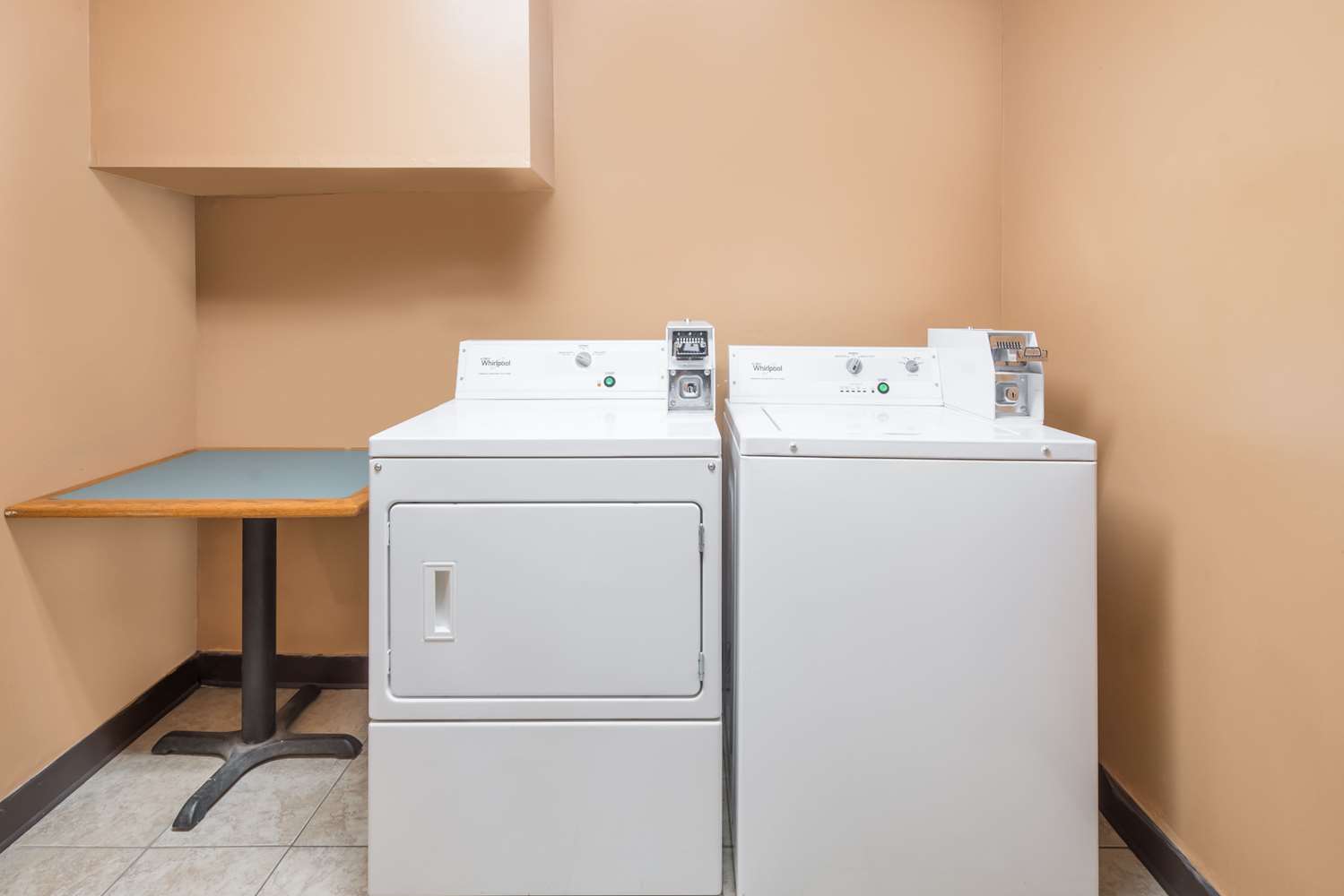 Days Inn By Wyndham Kirksville 9/12