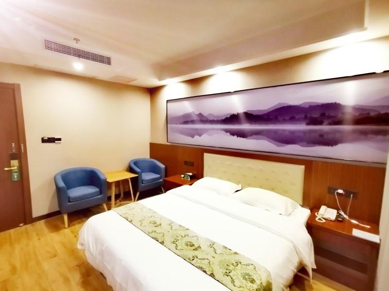 GreenTree Alliance Changzhou Jintan District Dongmen Street Hotel 24/42