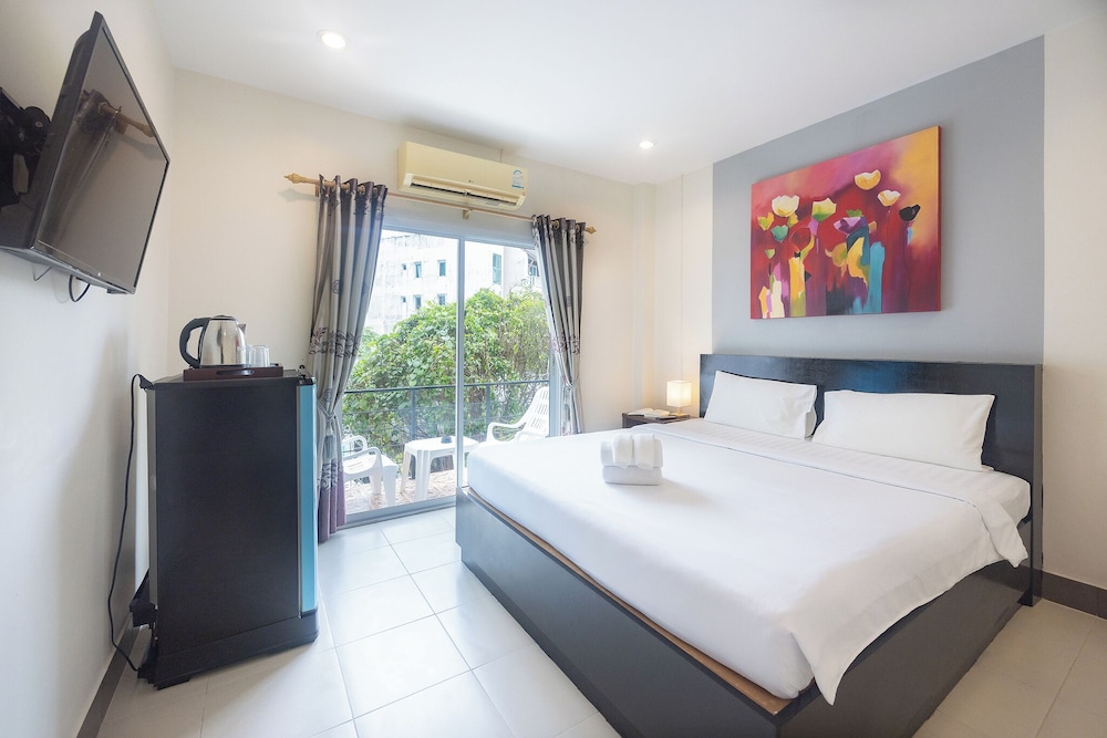 Baan Yuyen Karon Guesthouse 32/76