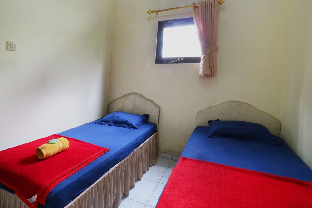 Hotel Arjuna 22/66
