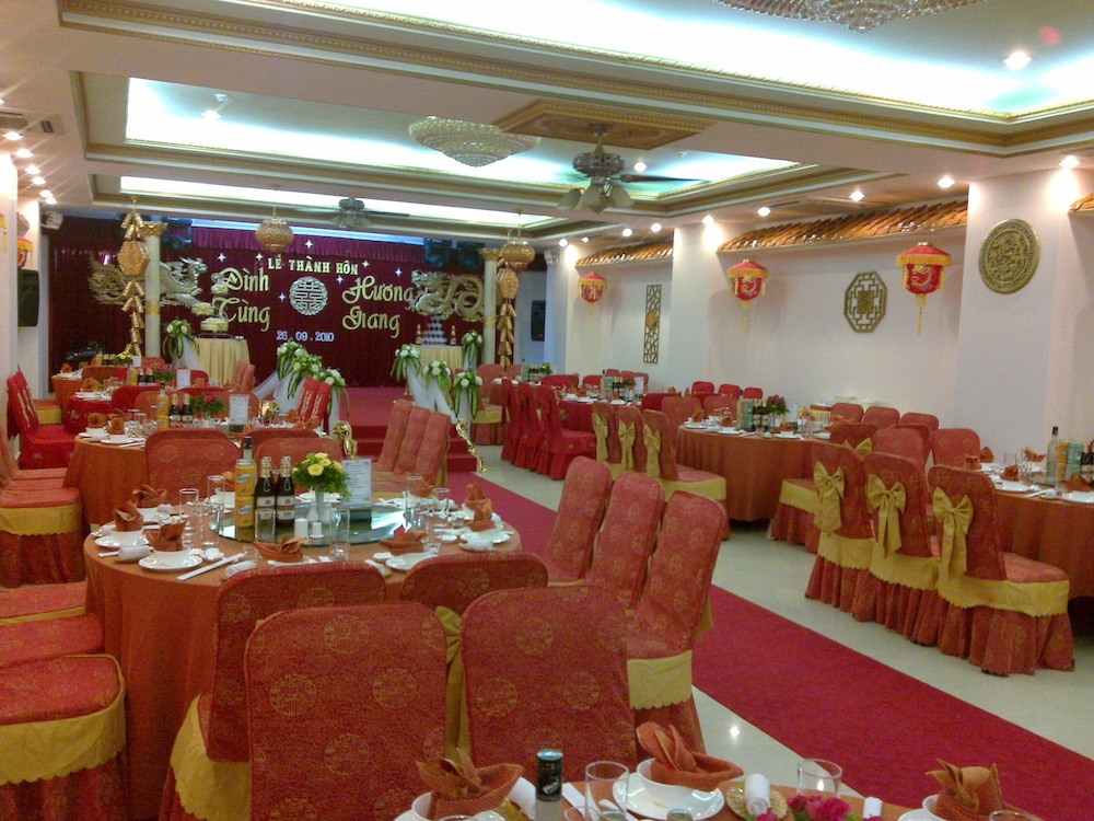 Classic Hoang Long Hotel 45/65