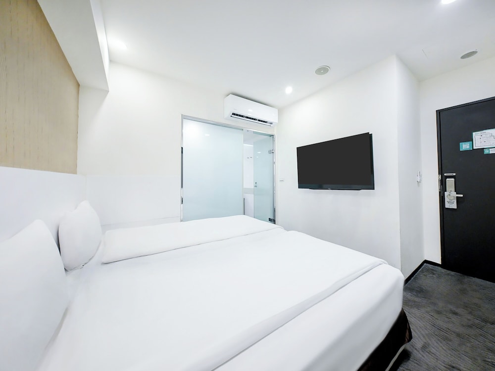 CHECK inn Express Taipei YongKang 20/45