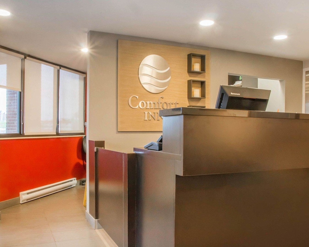 Comfort Inn Winnipeg South 3/42