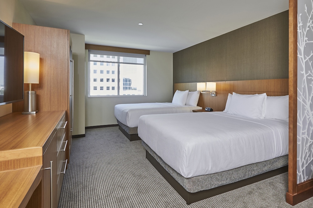 Hyatt Place Toronto Mississauga Centre 11/57