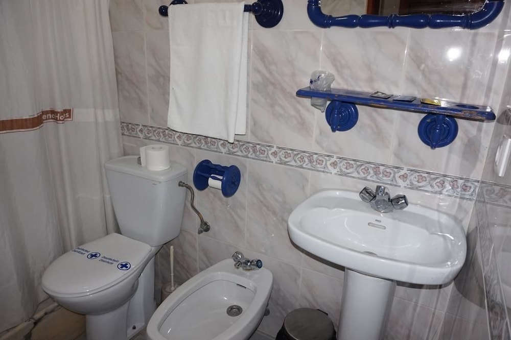 Hostal Alamare 46/50