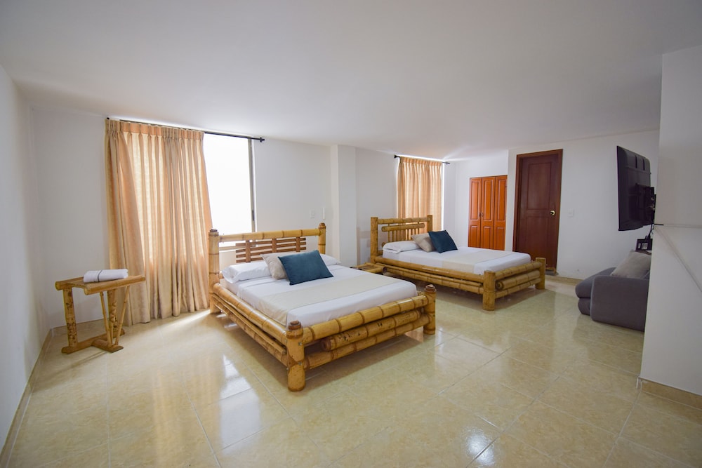 Hotel Toledo Plaza 39/49