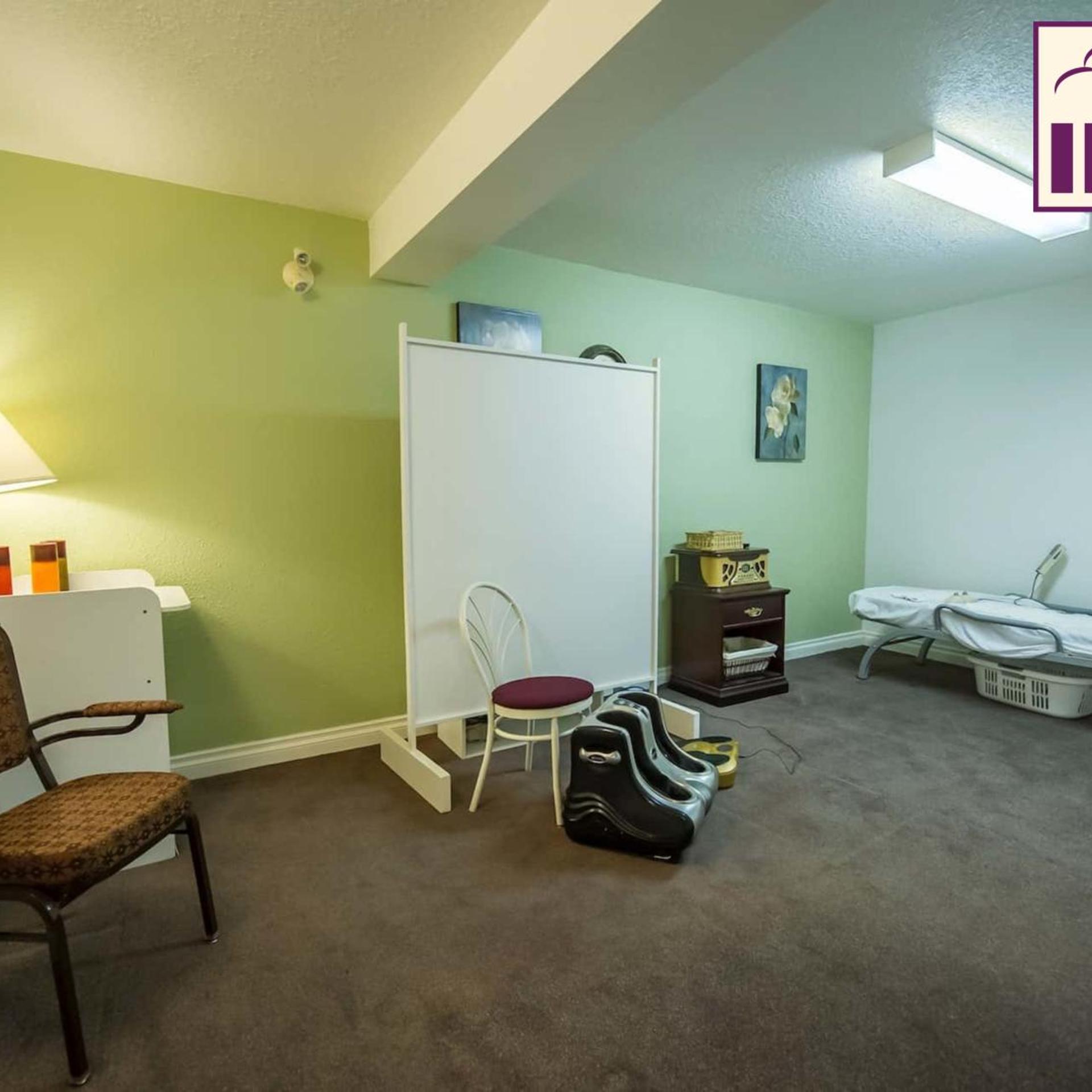 South Country Inn 14/22