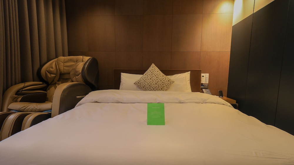 Royal, Suite, King Bed