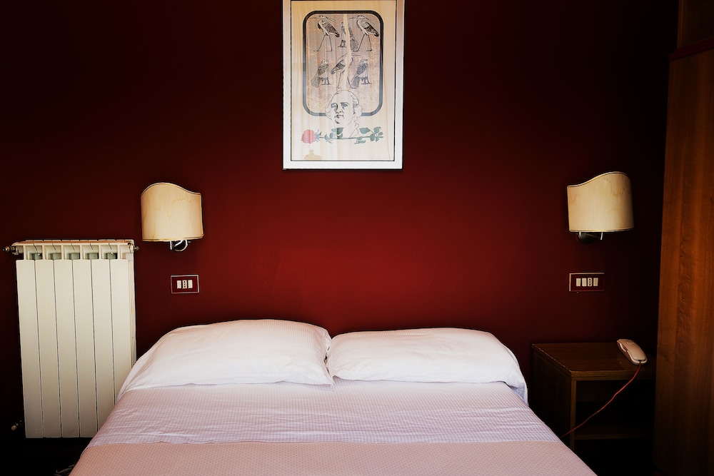 Hotel Altavilla 9 32/51