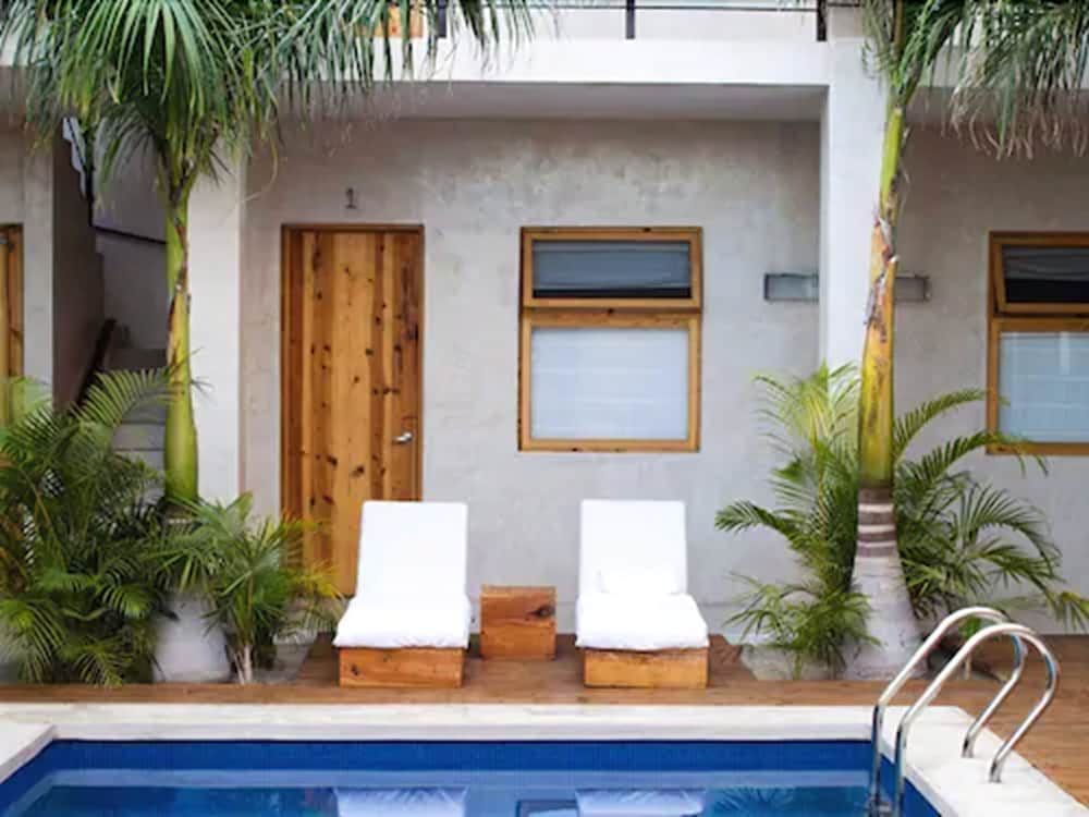 Hotel Casa Tota 6/23