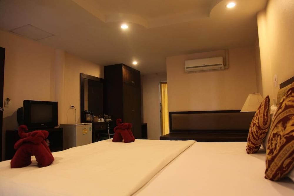 Naiyang Seaview Place 12/33