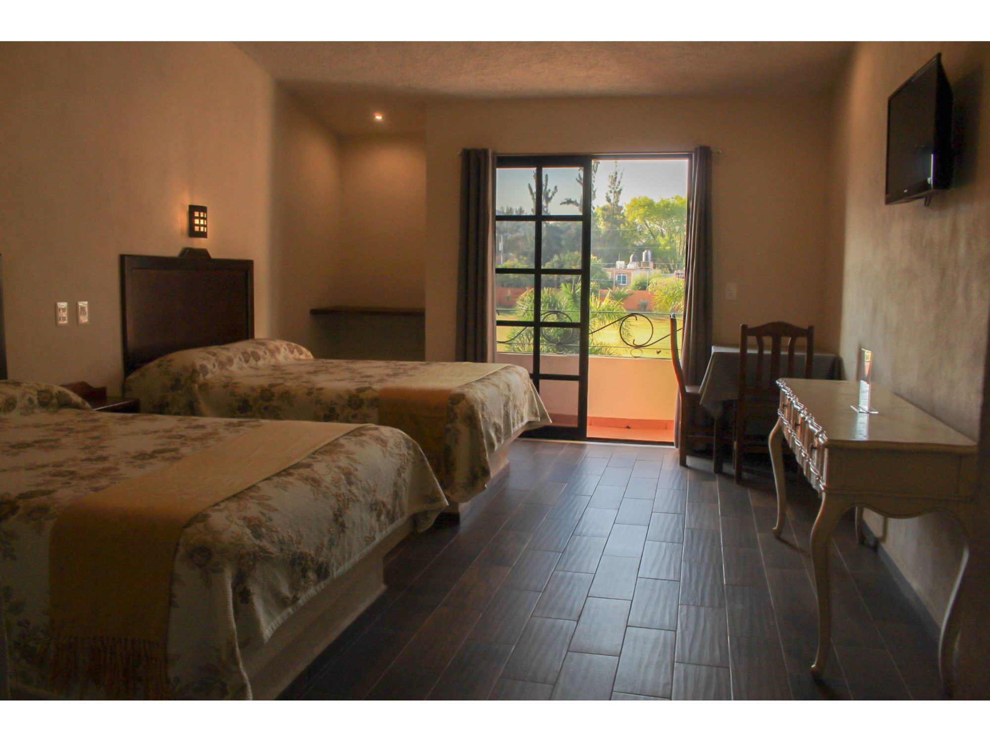 Hotel Meson del Puente 13/27