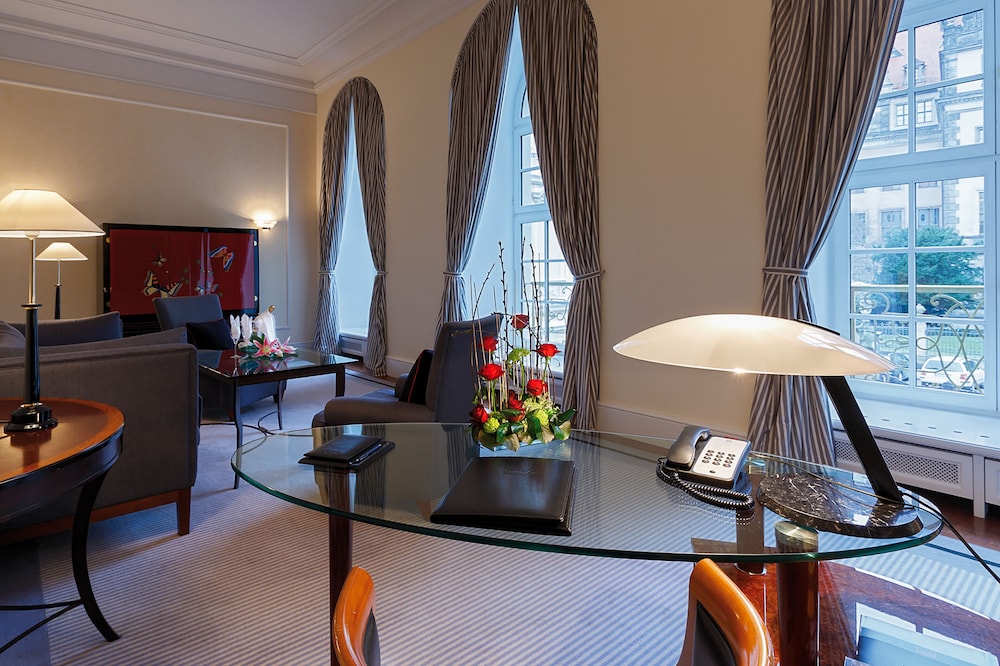 Taschenbergpalais Kempinski Hotel 44/66