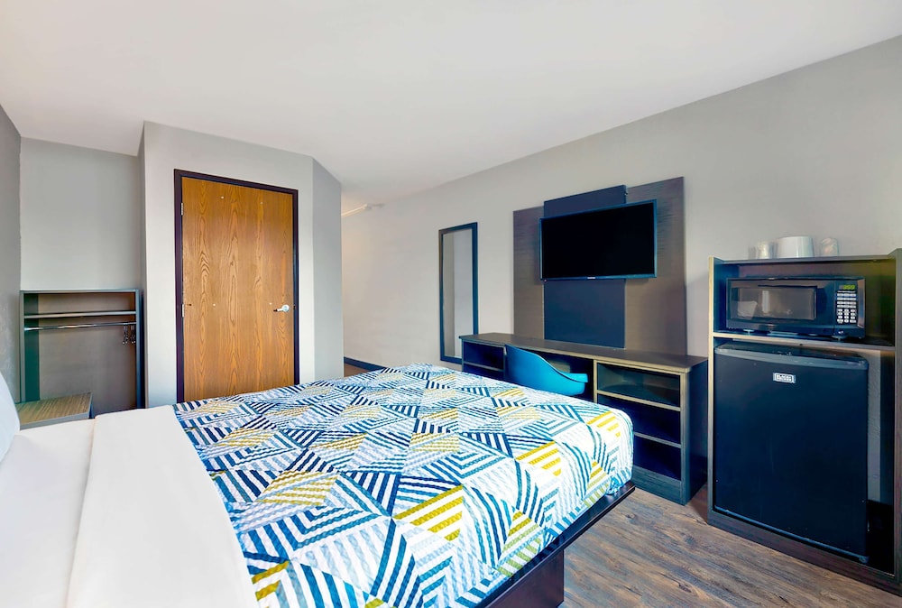 Motel6 Cedar Rapids, IA - Airport 33/57