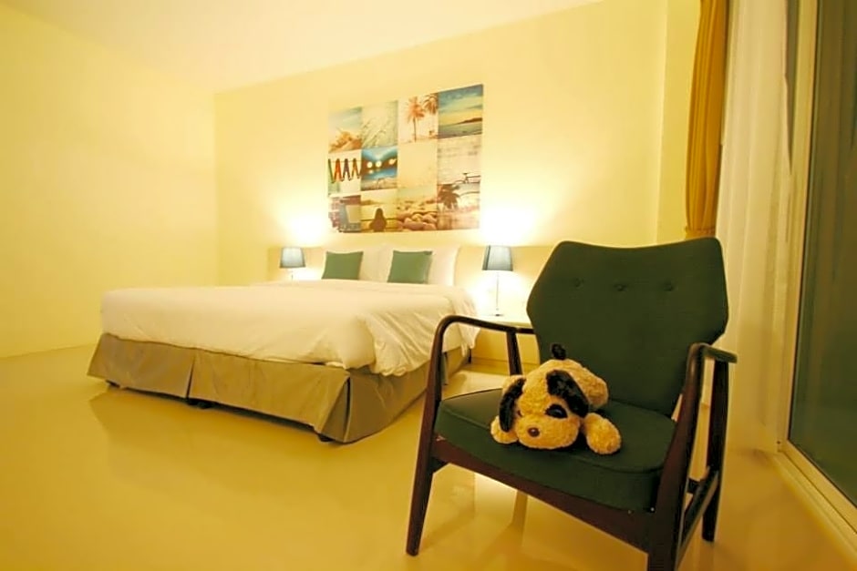 Apo Hotel 6/21