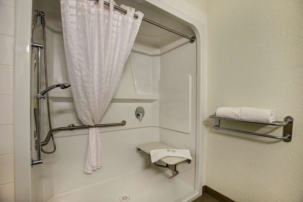 Motel6 Grande Prairie, AB 43/65