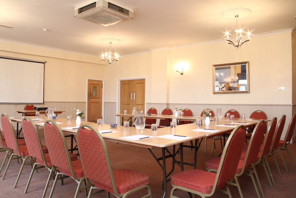 Exeter Court Hotel 52/66
