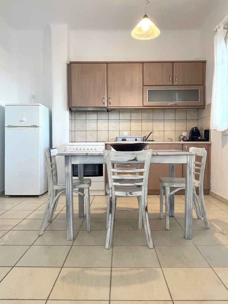 Yakinthos Residence 36/50