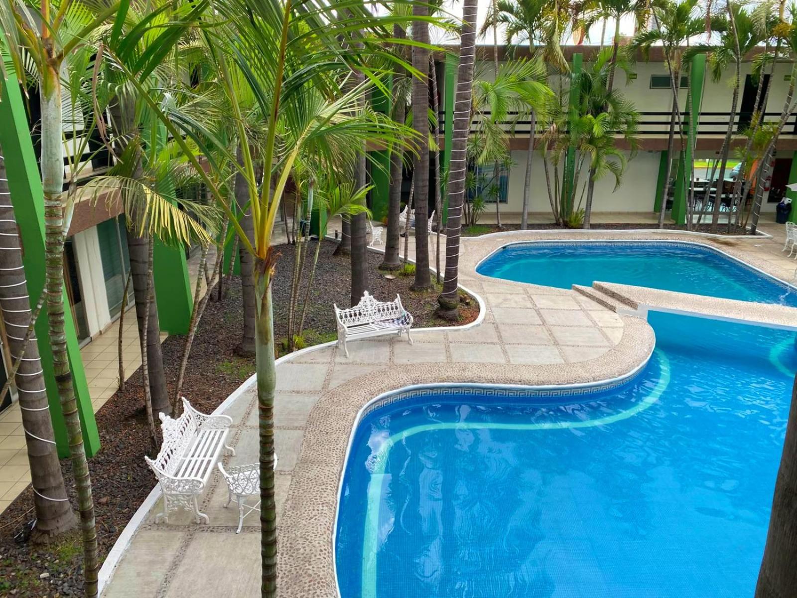 Hotel Suites del Real 19/21