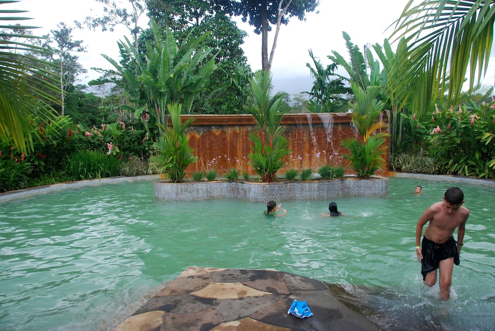 Blue River Resort Hot Springs and Spa in Guayabo