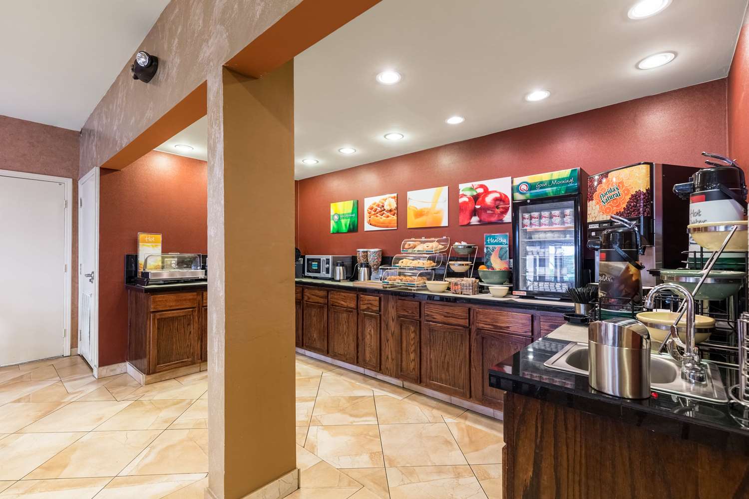 Quality Inn Alexandria 21/26