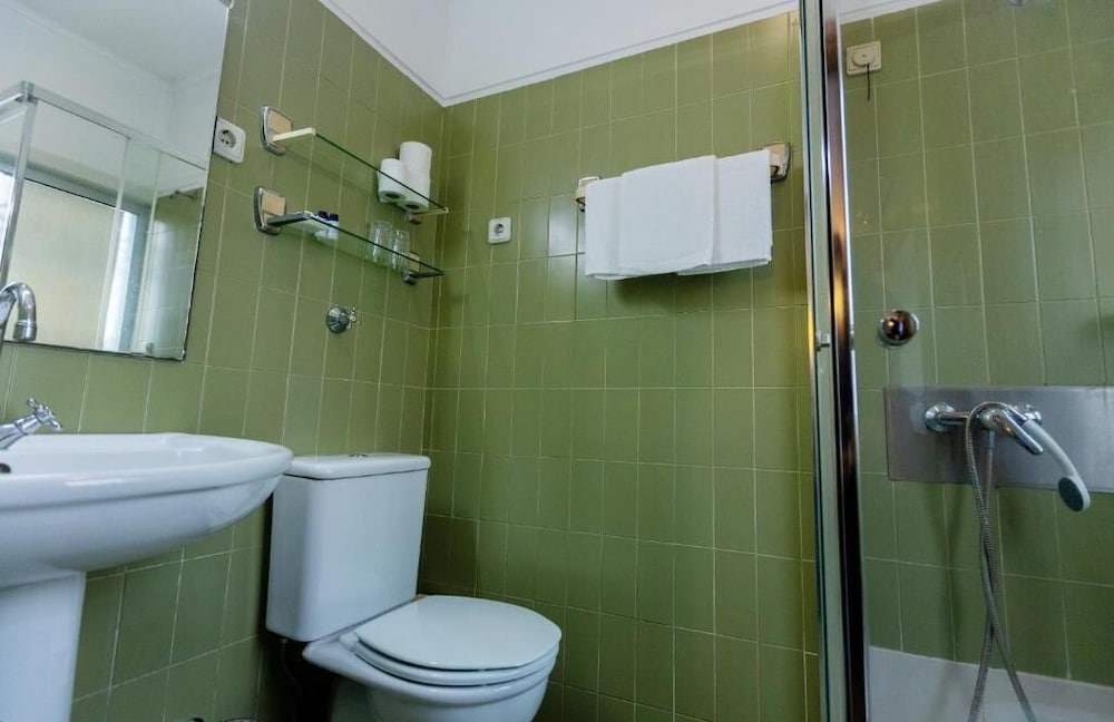 Sao Nicolau Hotel 25/28