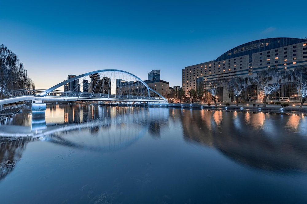 Kempinski Hotel Beijing Yansha centre 70/73