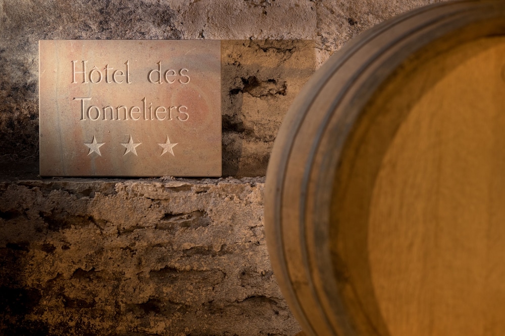 Hotel des Tonneliers 27/46