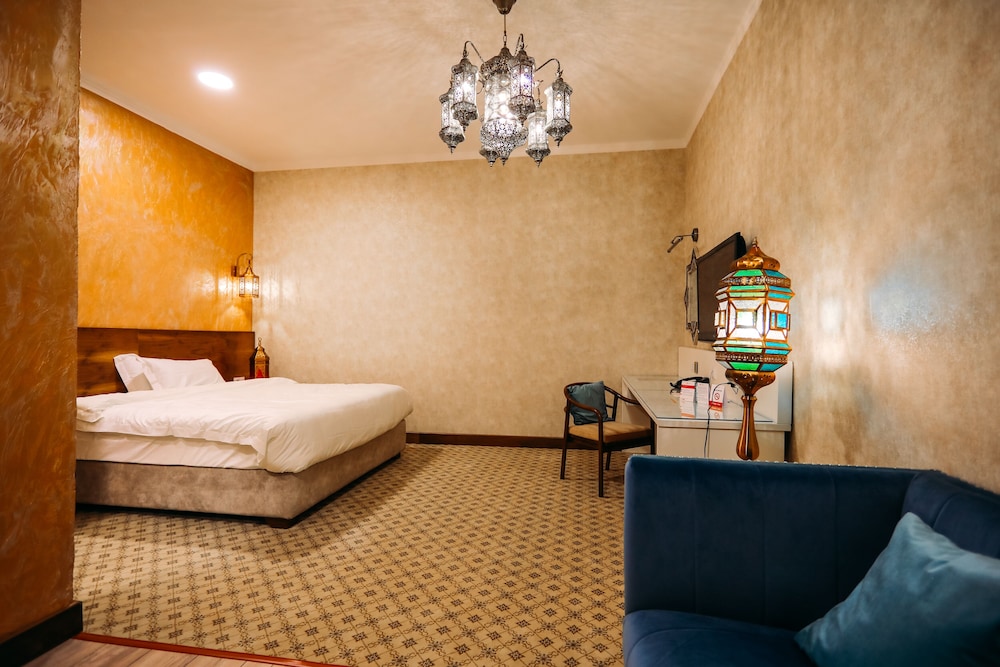 Jannat Regency Jalal Abad 8/22