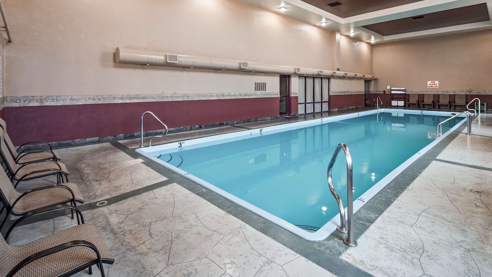 Best Western Plus Flathead Lake Inn And Suites 32/74