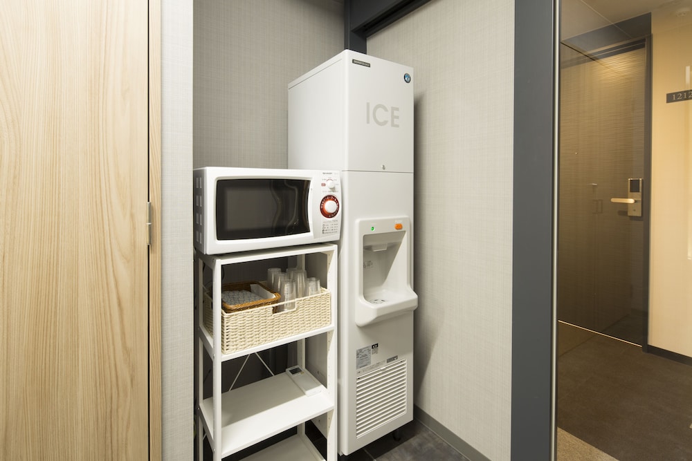 Shizutetsu Hotel Prezio Hakata-Ekimae 60/69