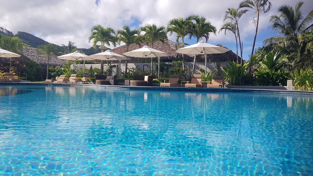 Nautilus Resort 67/77