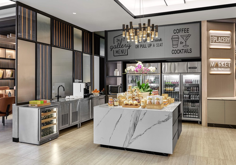 Hyatt Place Makassar 5/31