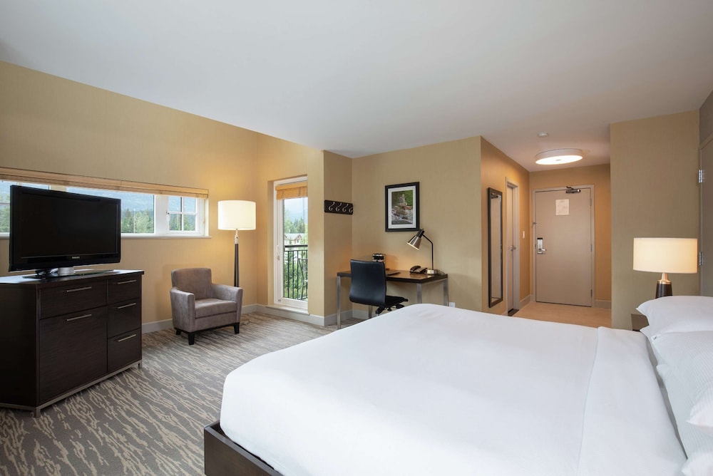 Hilton Whistler Resort & Spa 30/101