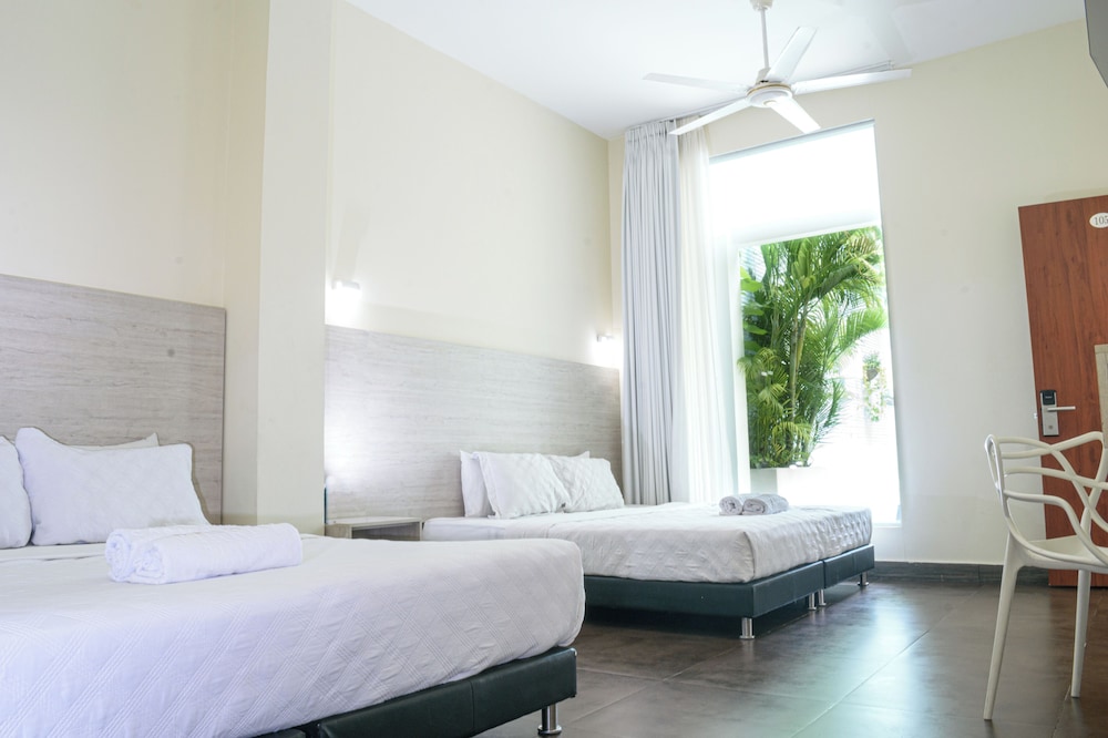 SUPERIOR, QUADRUPLE, 2 DOUBLE BEDS