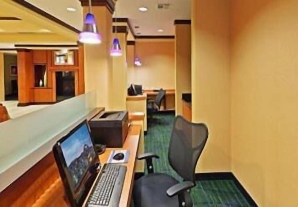 Fairfield Inn and Suites Tulsa South Medical District 39/47