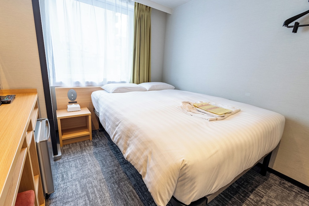 E Hotel Higashi Shinjuku 38/63