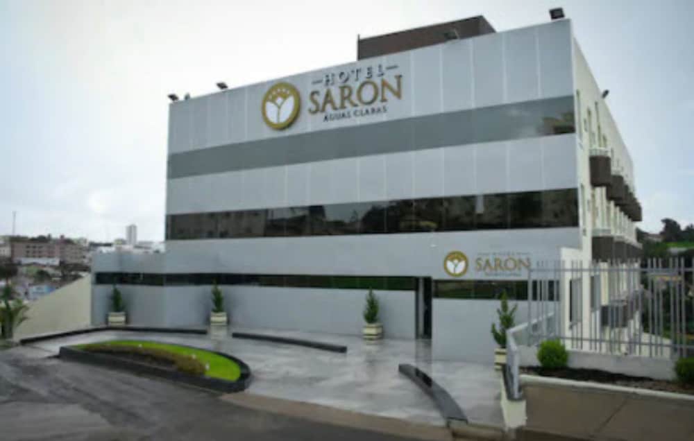 Hotel Saron 1/48