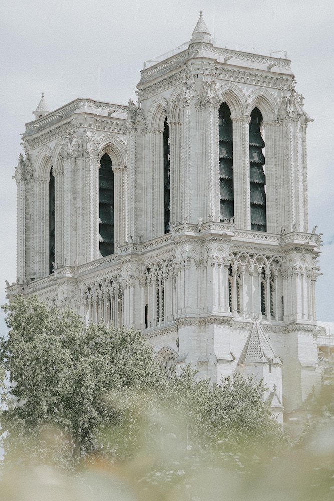 MERCURE PARIS ALESIA 62/66