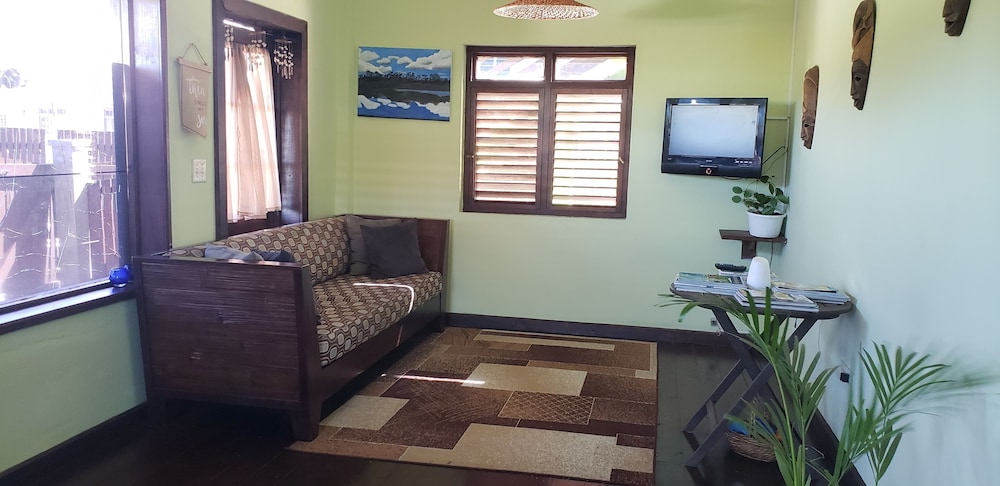 Rentals At Touch Therapies 16/23