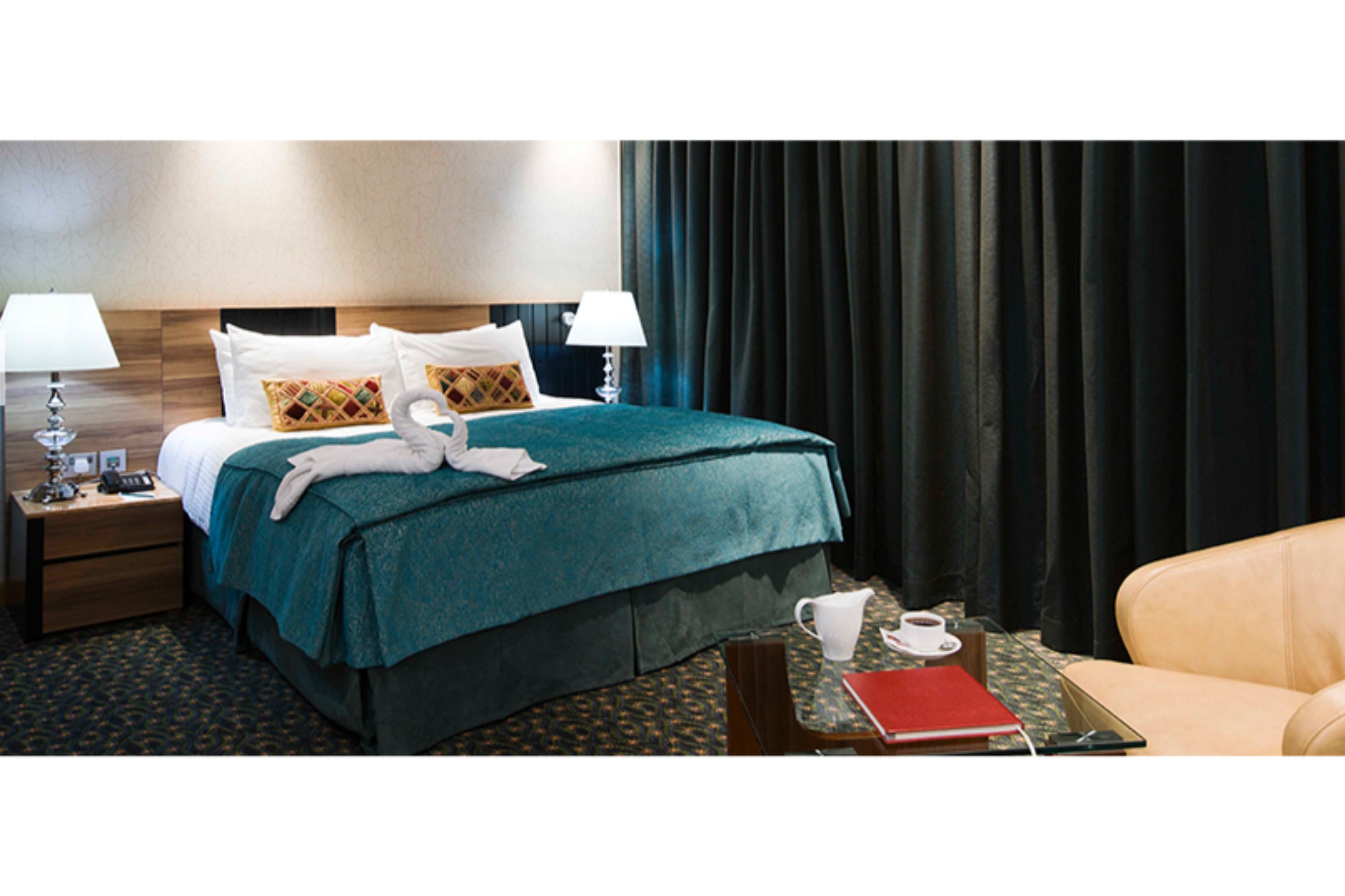 1 Bedroom, Crystal, Suite