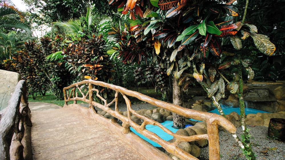 Hotel Las Orquideas 35/50