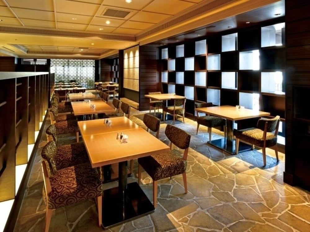 Crowne Plaza Ana Nagasaki Gloverhill 61/78