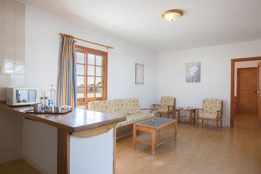 Celeste Apartments 29/55
