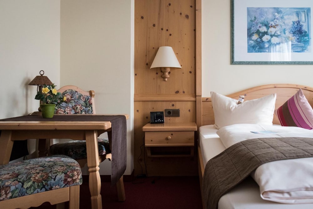 AKZENT Hotel Am Bach 33/66